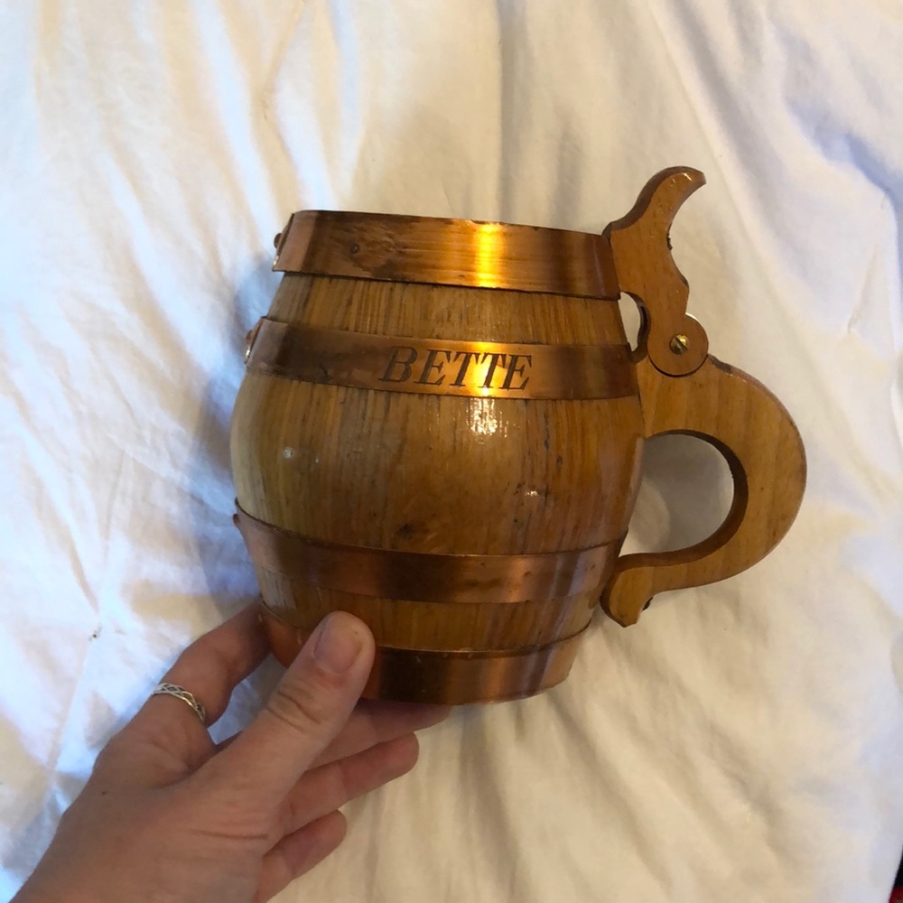 Wood/copper Barrel Mug “Bette”